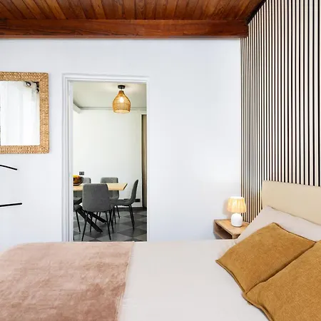 Stylish 4-bedroom In Americas Апартаменты